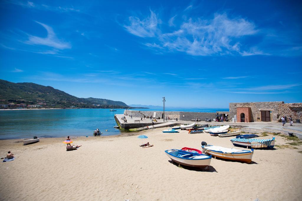 Casa Jelena Lägenhet Cefalù Exteriör bild